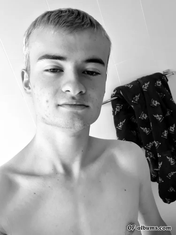 Image #1 of aaron_11