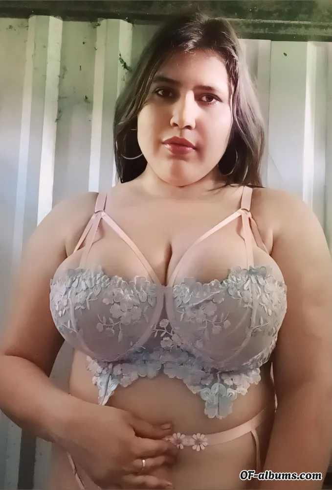 Image #2 of adelzuniga8