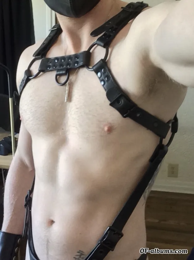 Image #2 of aidenkingxxx