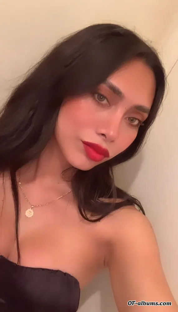 Image #1 of alessandrasars