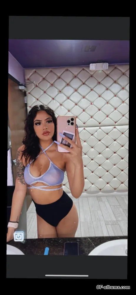 Image #1 of alexisvibess