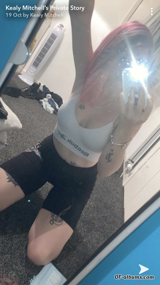Image #2 of altgirlkealy95