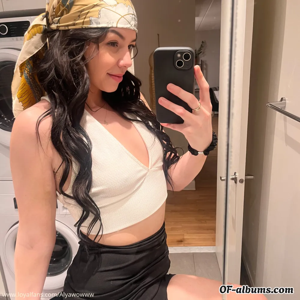 Image #1 of alyawowww