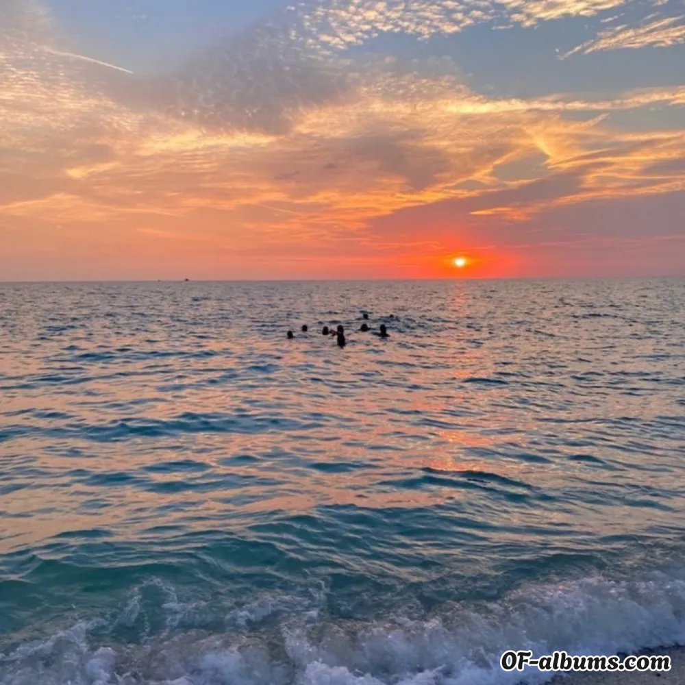 Image #2 of anaelher