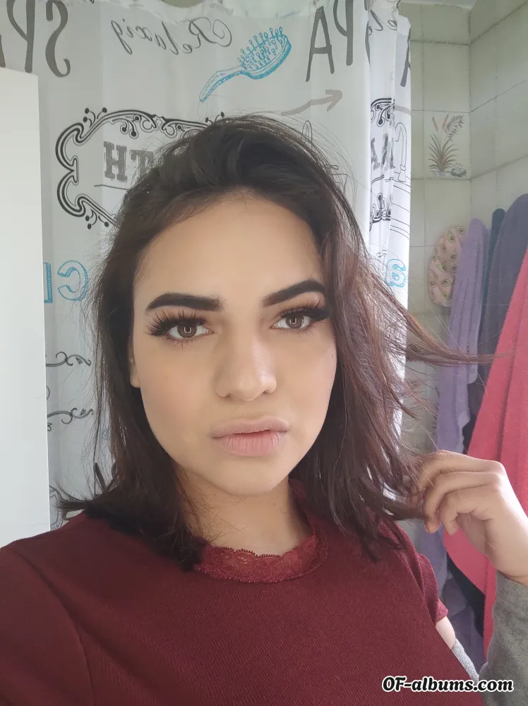 Image #1 of anaspears