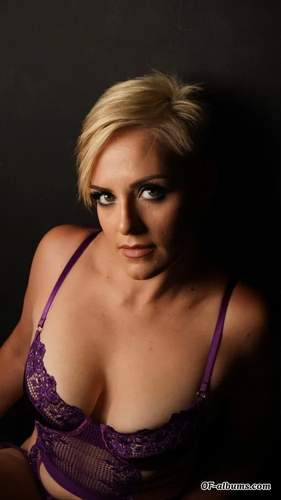 Image #2 of angelinecleon