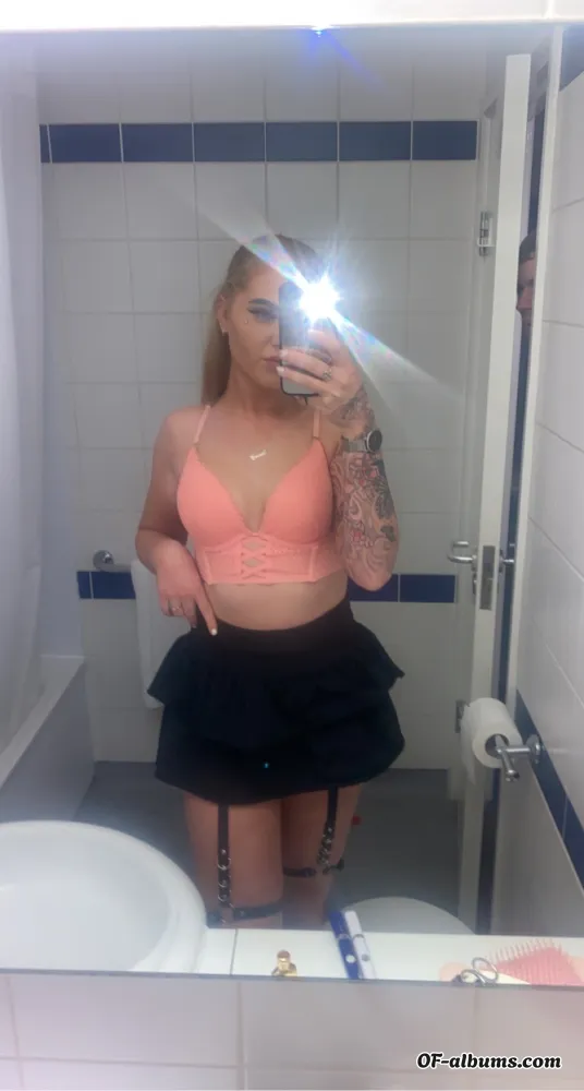 Image #1 of angellivy