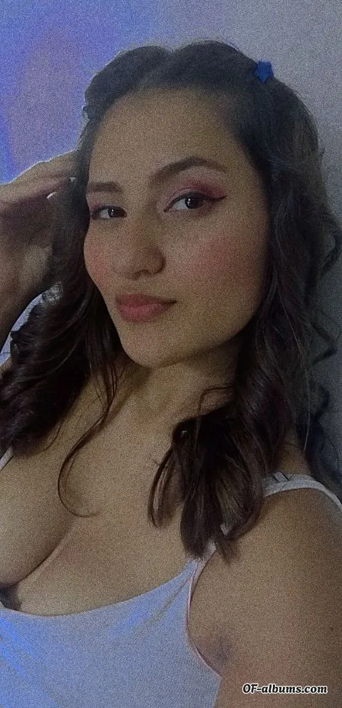 Image #1 of annayconnor