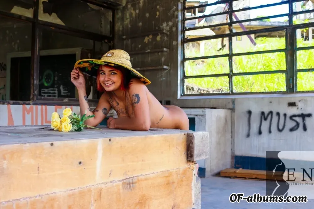 Image #2 of annieclementine