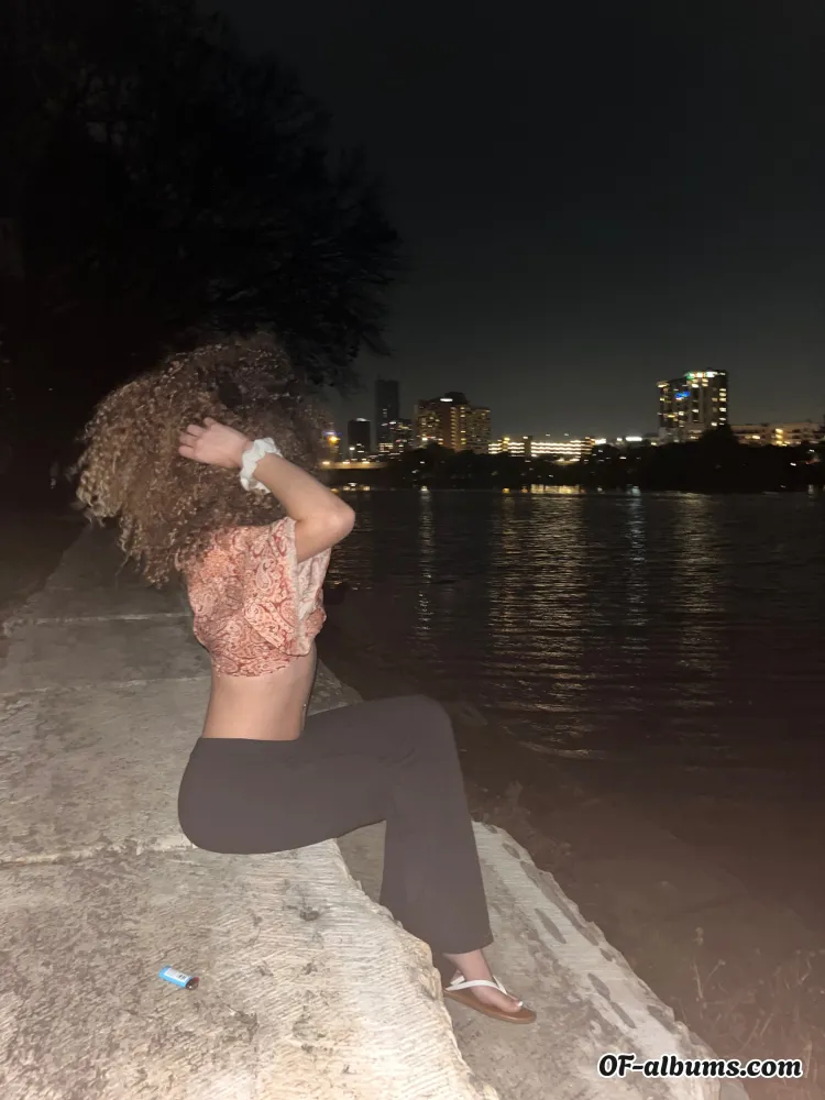 Image #1 of ariannababyy