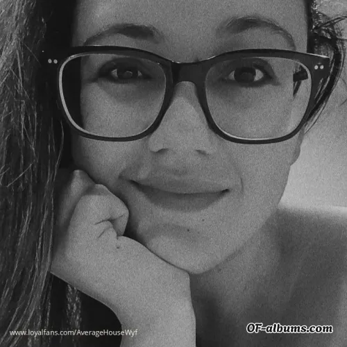 Image #3 of averagehousewyf