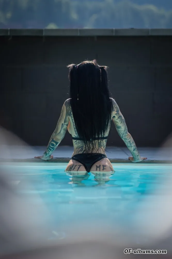 Image #2 of bella-ink