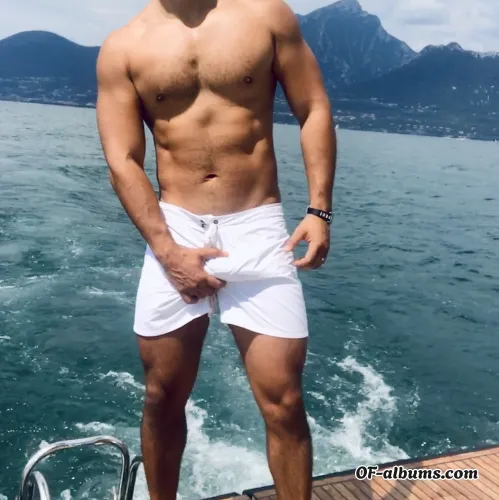 Image #4 of bigboymanu