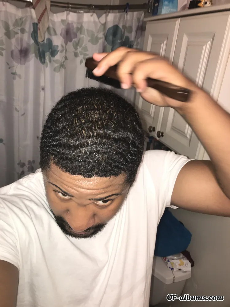 Image #1 of bigstacey2