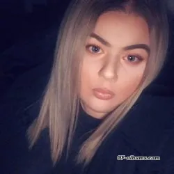 Image #1 of bigtiddiebitch