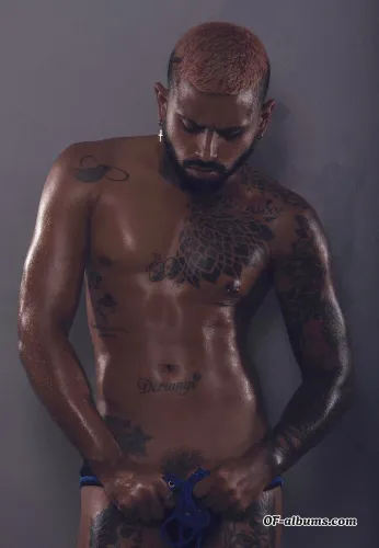 Image #3 of blackmodel