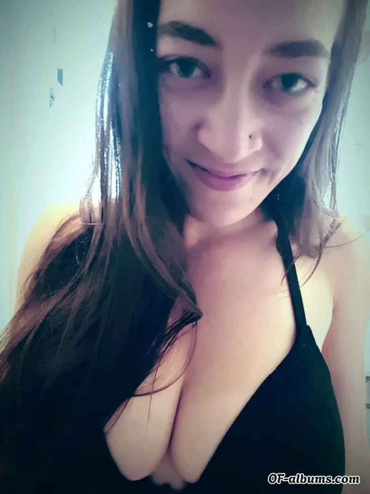 Image #1 of blazinbruja420