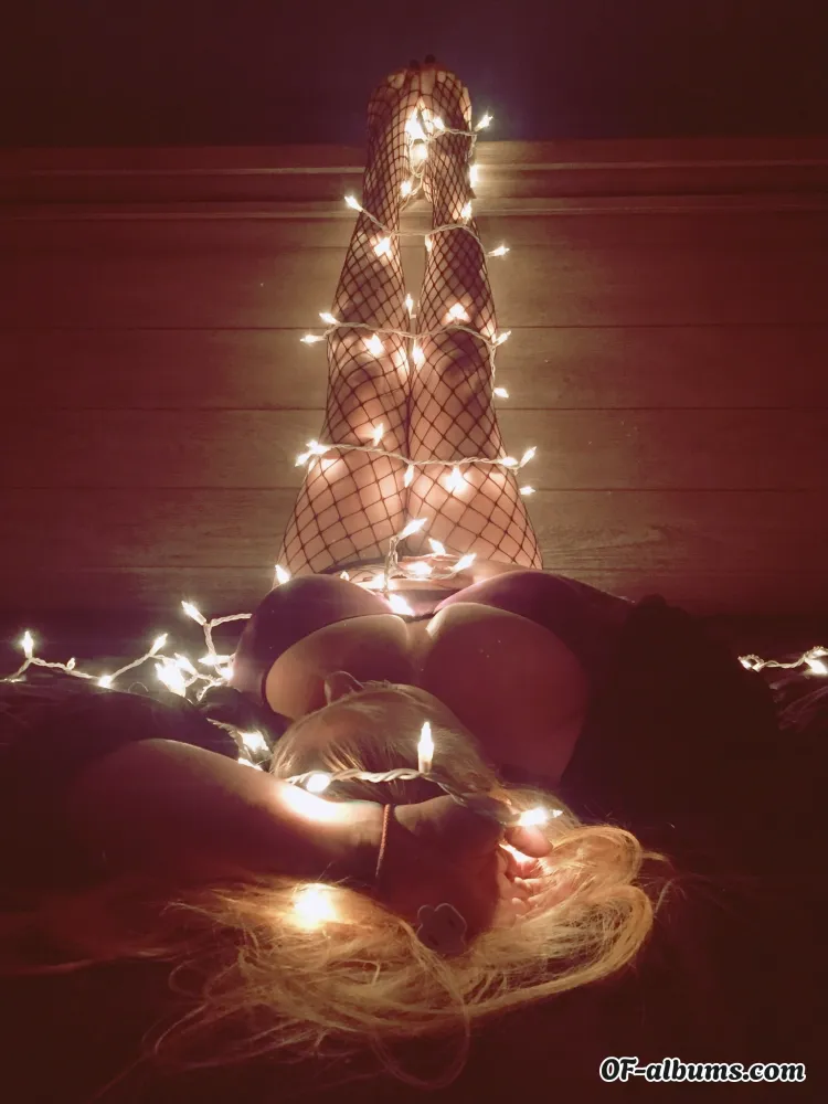 Image #2 of blondebaby81