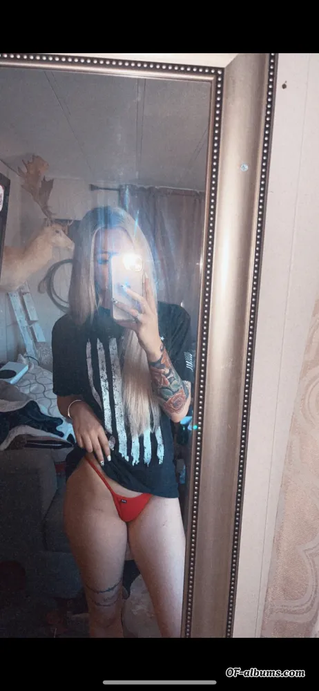 Image #4 of blondifree