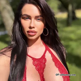 Image #1 of bootychelly