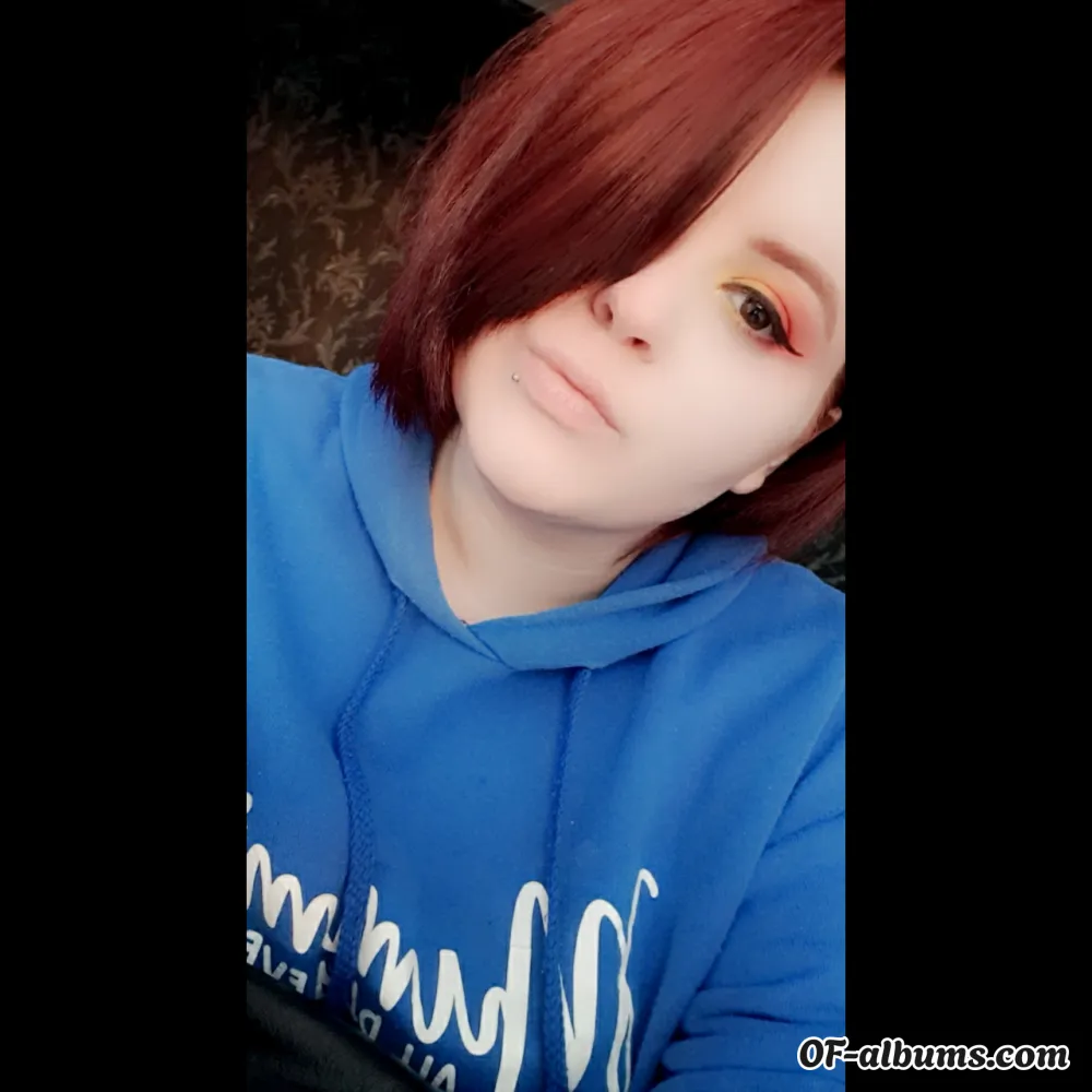 Image #4 of bootyqueenn