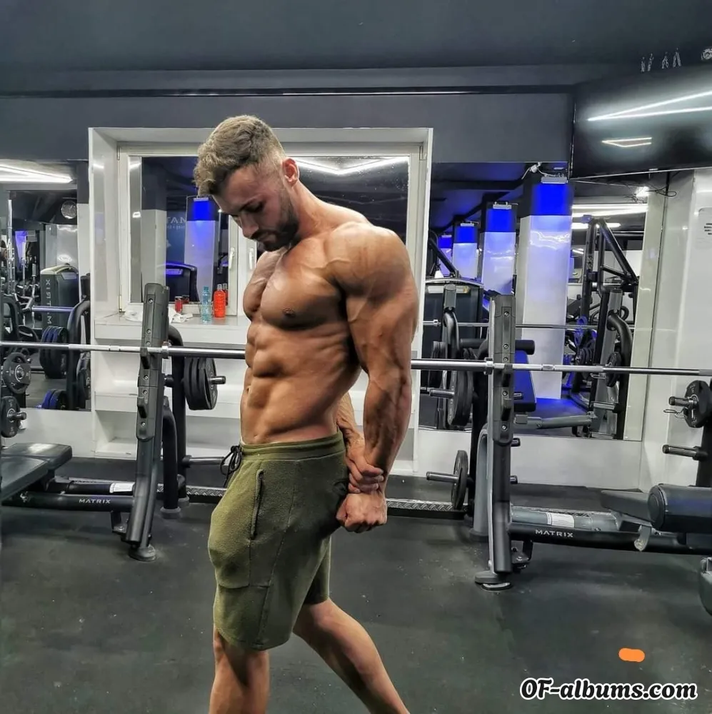 Image #2 of brandonmuscle