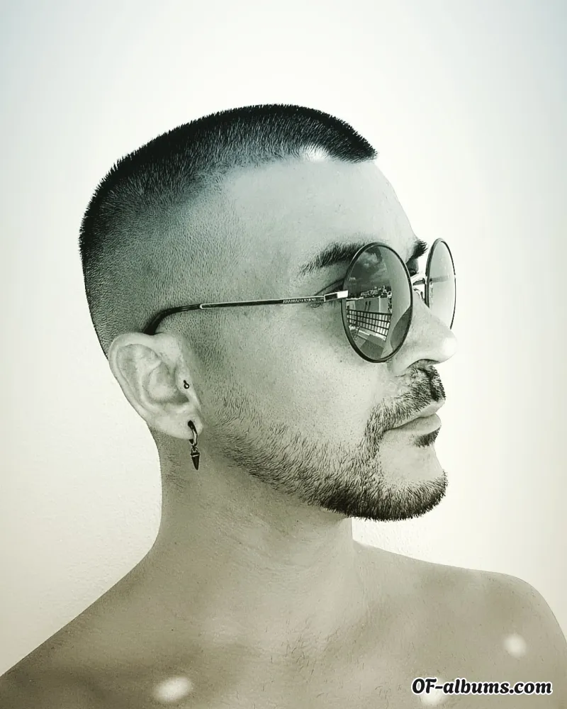 Image #1 of brett_watkiss