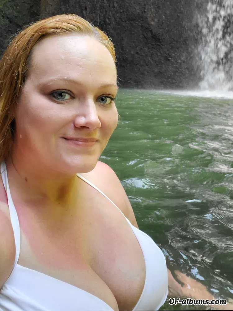Image #7 of bustyangel