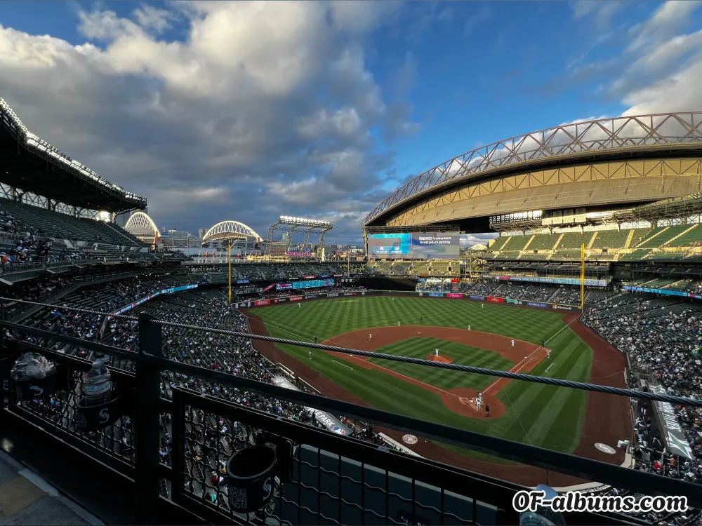 Image #2 of bustybella_inseattle