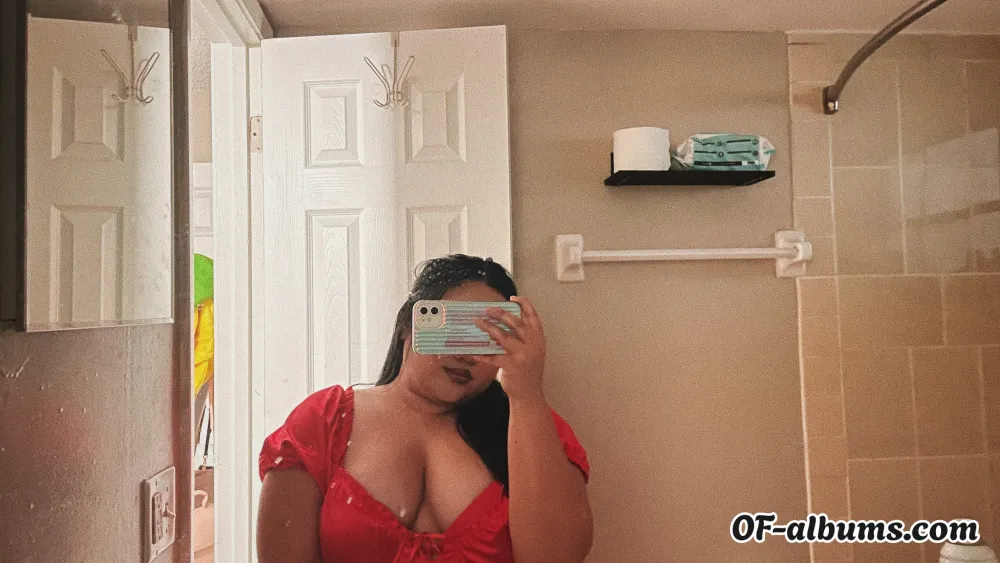 Image #4 of bxttxchuux