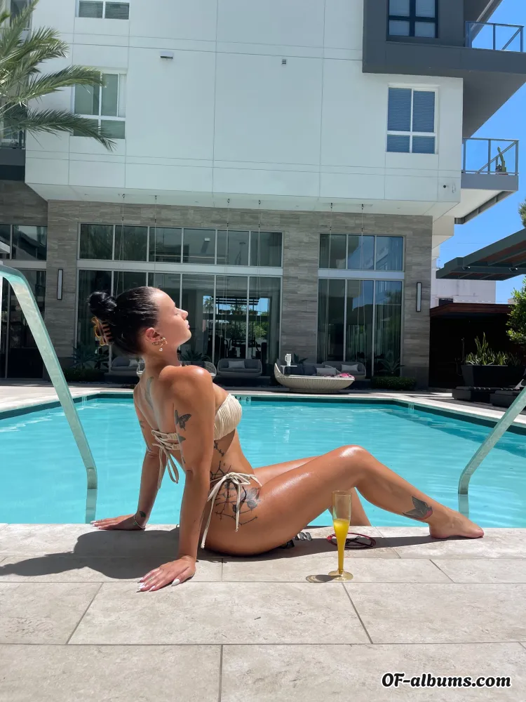 Image #2 of caileyburko