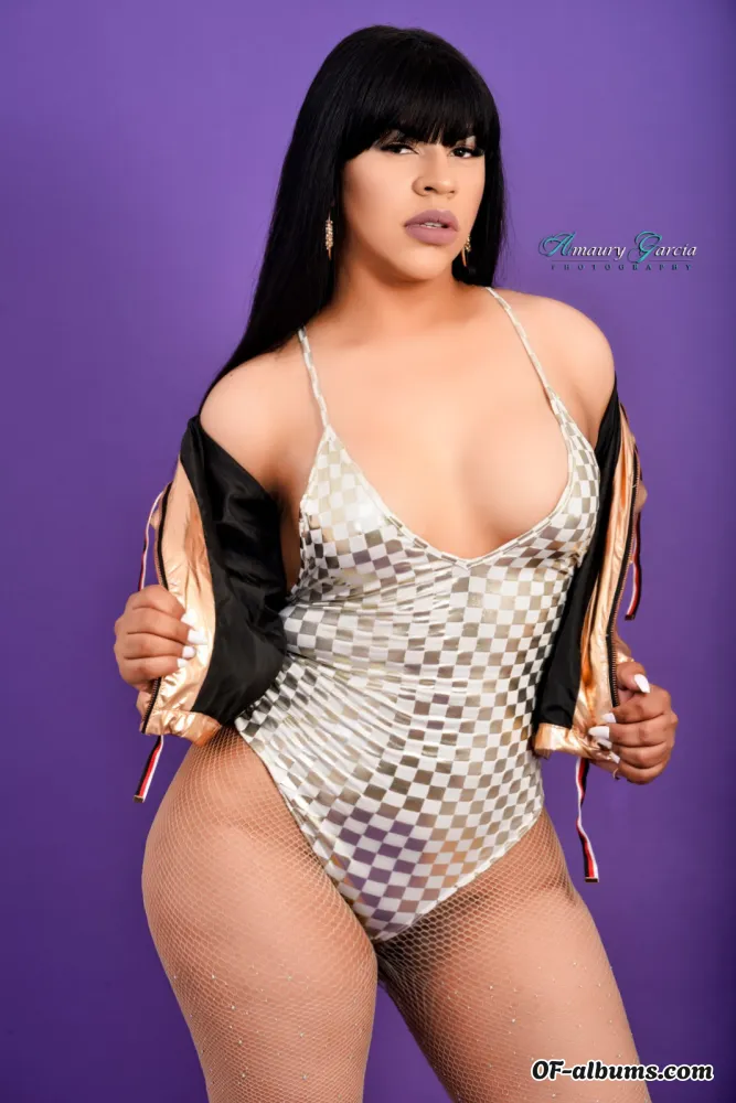 Image #1 of carmariepr