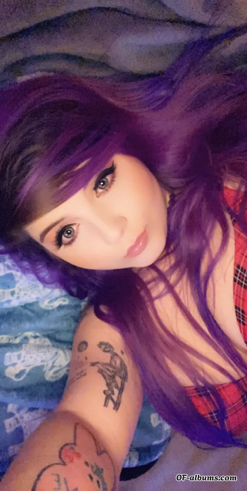 Image #1 of caseylynn