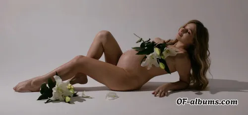 Image #4 of cbhotblonde1