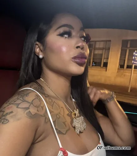 Image #2 of certifiedlovergirl