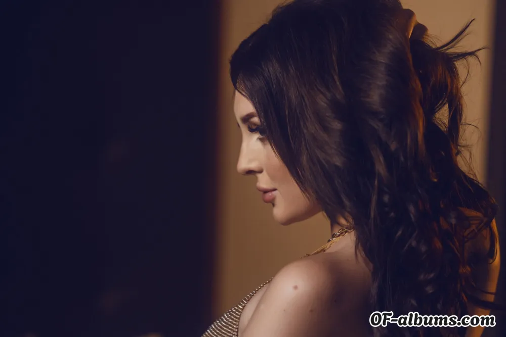Image #4 of charlottesins