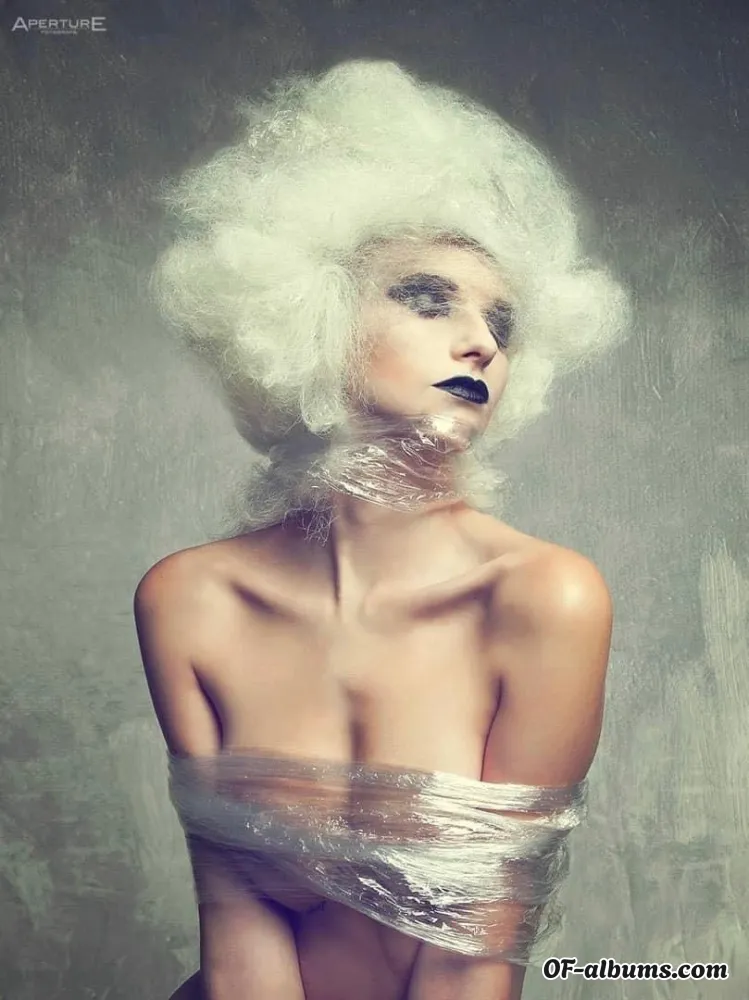 Image #1 of chloesscott