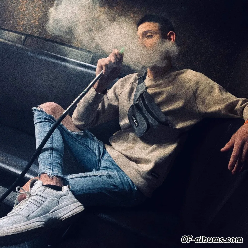 Image #2 of christiiiannn