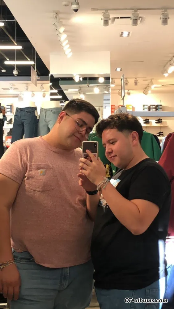 Image #1 of chubbys2323