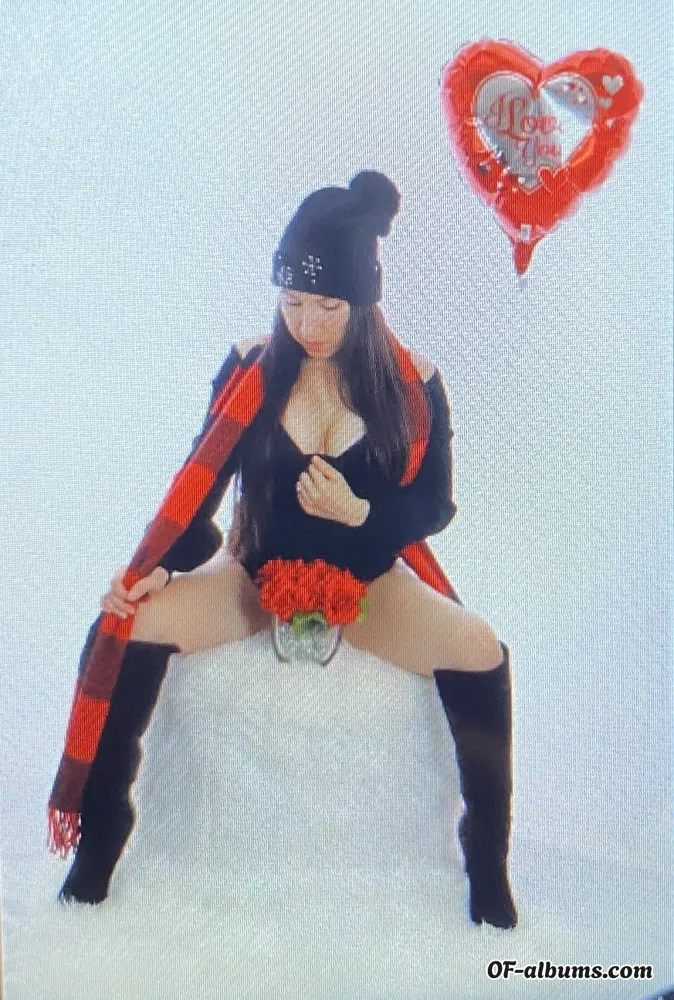 Image #1 of comeloveme