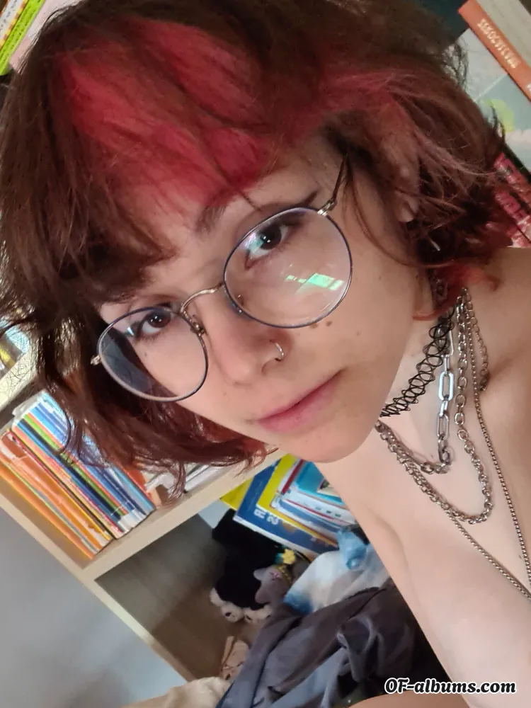 Image #1 of cosmeow