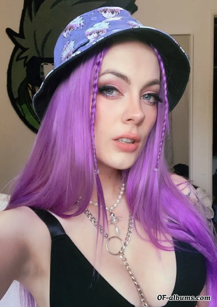 Image #3 of courtneydawne