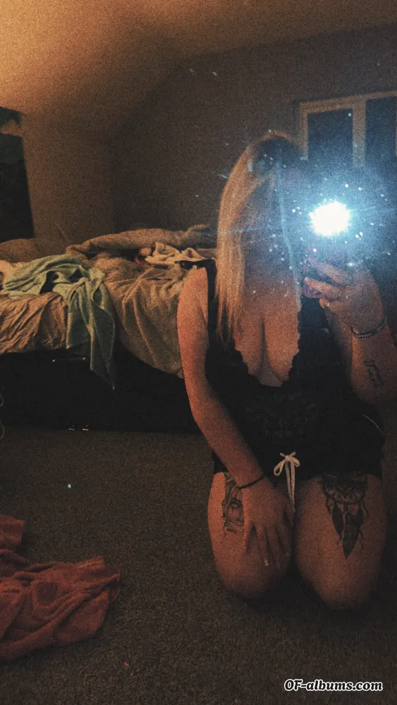 Image #6 of curvyblonde