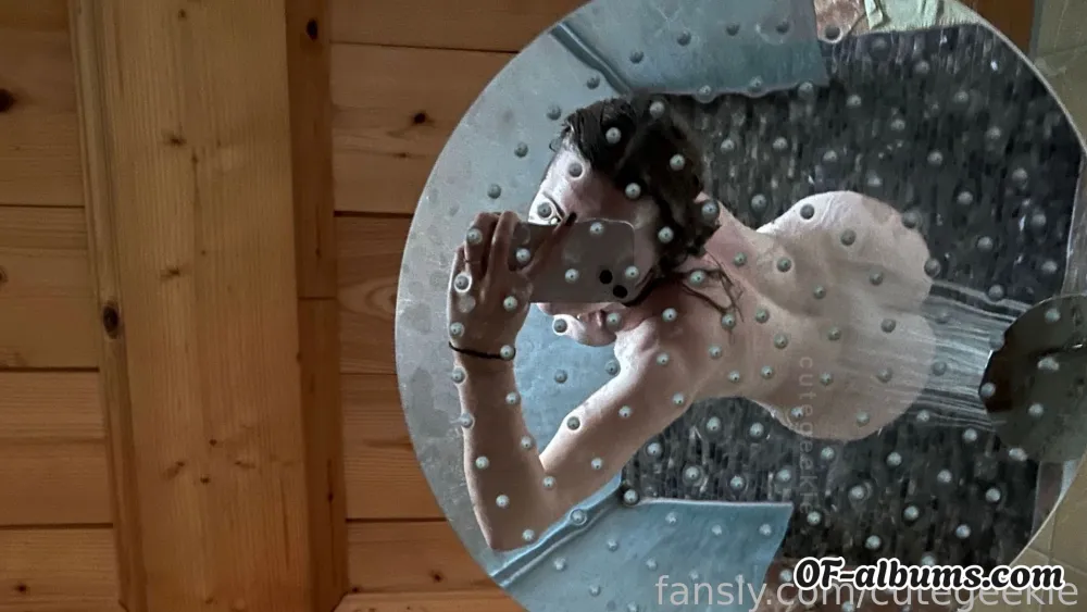 Image #2 of cutegeekie