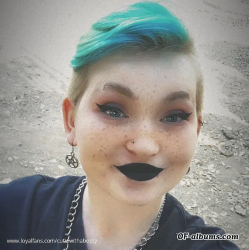 Image #2 of cutiewithabooty