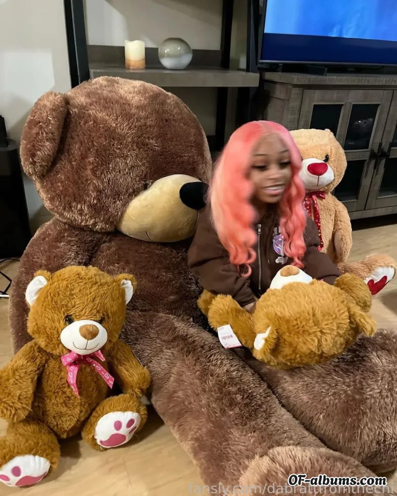 Image #1 of dabrattfromthechi