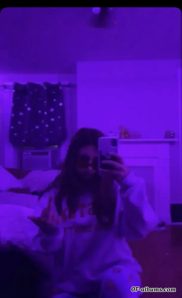 Image #1 of daddiesgirl69