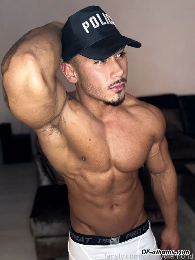 Image #3 of daddydiamond