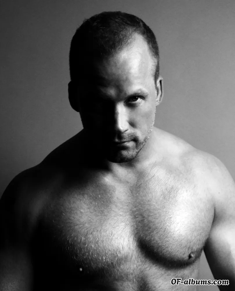 Image #1 of damien.shaw