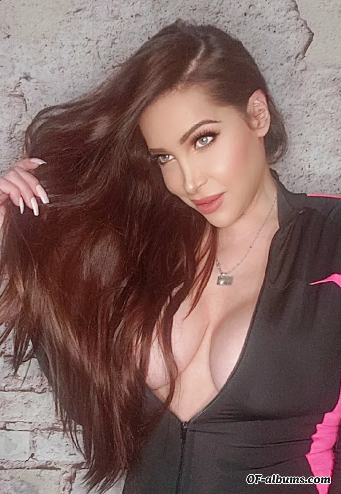 Image #1 of daniela_calandre